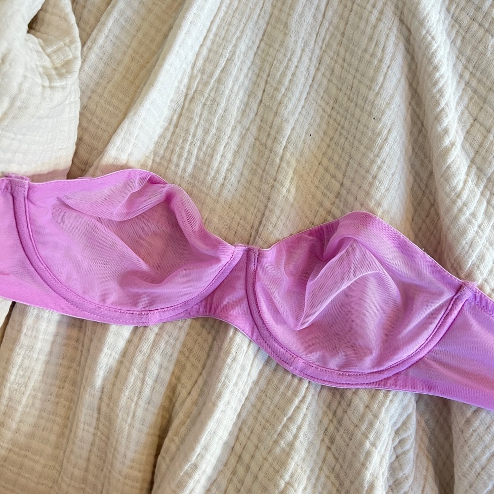 PINK skims strapless bra